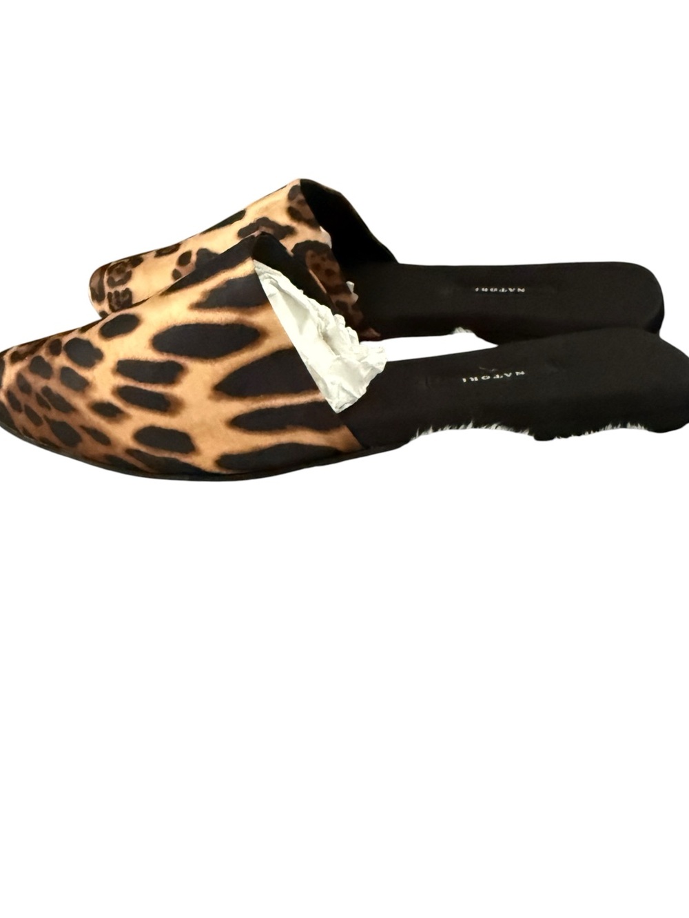 Natori Leopard Print Pointed Toe Mule Flat Slides, Size 9…New in Box!
